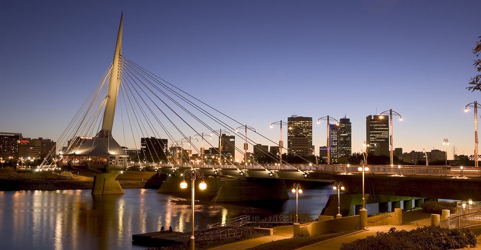 art_archives_winnipeg © Lance - Fotolia