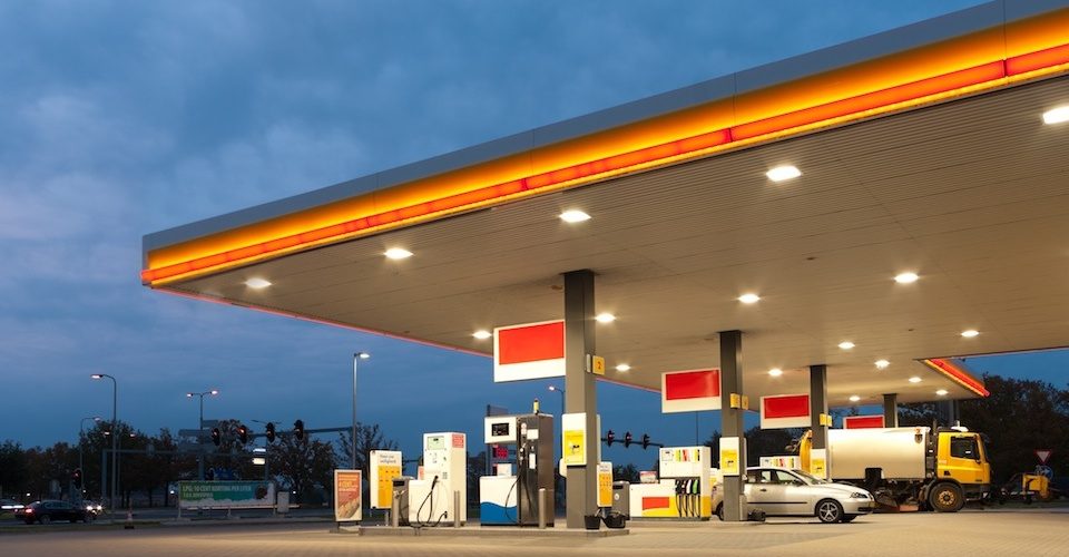 gas station A\J AlternativesJournal.ca