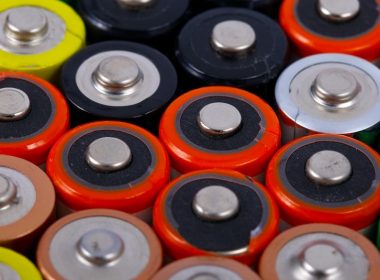 batteries Stu Campana A\J AlternativesJournal.ca